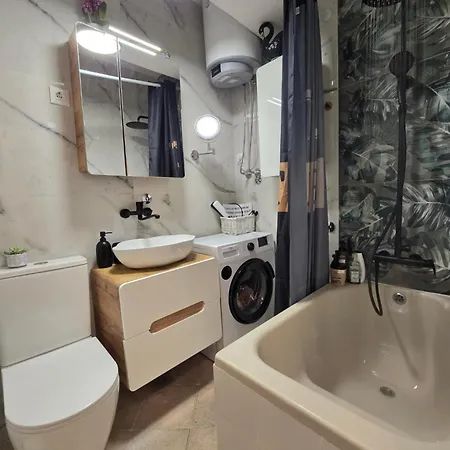 Blue Sea View דירה *