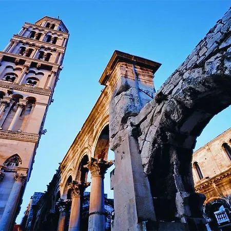 Blue Sea View アパート スプリト